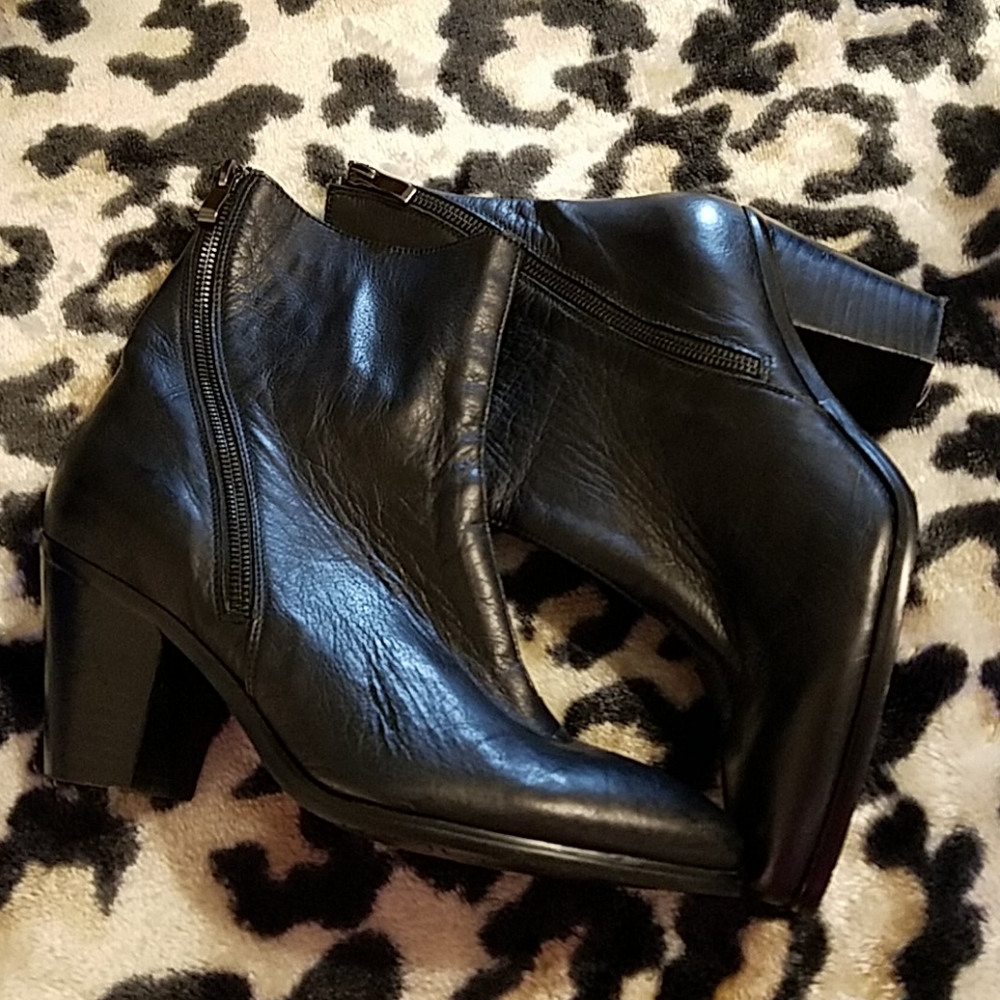 Bootie by everybody mods nnw